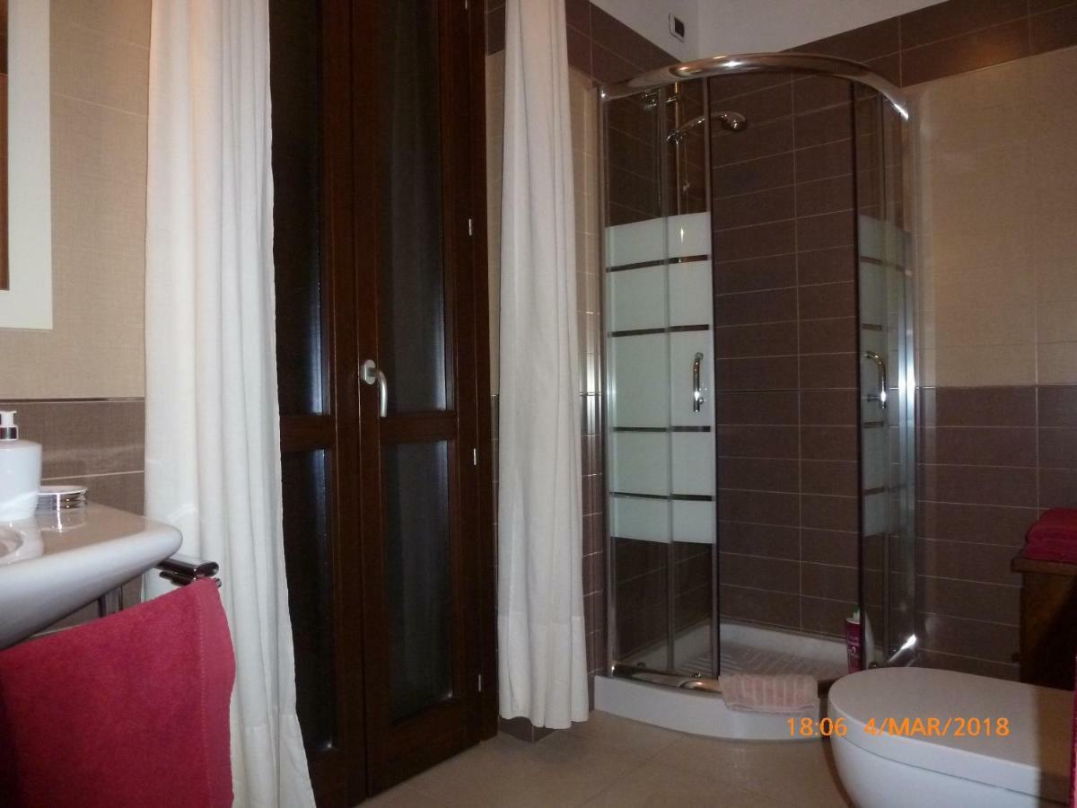 풀라 Emozioni D'Estate B&B 외부 사진